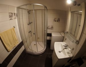 Appartement 3 chambres à louer dans Cluj-napoca, zone Manastur