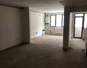 Appartement 3 chambres à vendre dans Floresti