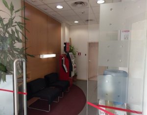 Espace Commercial à louer, 80m2 dans Cluj-napoca, zone Centru