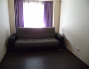 Appartement 3 chambres à louer dans Floresti