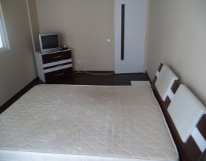 Appartement 3 chambres à louer dans Floresti
