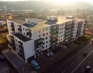 , 90m2 dans Cluj-napoca, zone Dambul Rotund