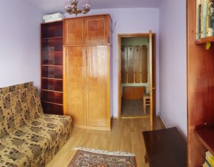 Appartement 4 chambres à vendre dans Cluj-napoca, zone Andrei Muresanu