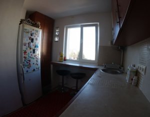 Lakás 4 szobák eladó on Cluj-napoca, Zóna Manastur