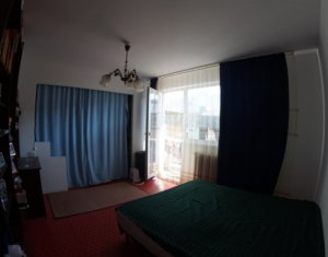 Lakás 4 szobák eladó on Cluj-napoca, Zóna Manastur