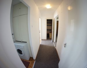 Appartement 3 chambres à louer dans Cluj-napoca, zone Gheorgheni
