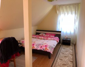 Maison 6 chambres à vendre dans Floresti