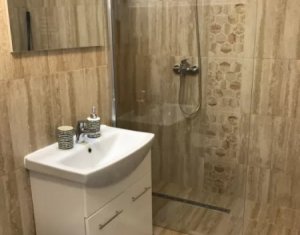 Appartement 3 chambres à vendre dans Cluj-napoca, zone Marasti