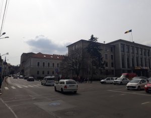 Appartement 5 chambres à vendre dans Cluj-napoca, zone Centru