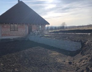 Nyaralók eladó on Barai