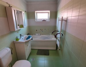 Appartement 3 chambres à louer dans Floresti