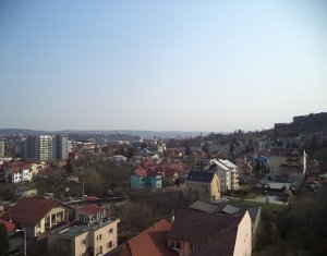 Appartement 3 chambres à louer dans Cluj-napoca, zone Manastur