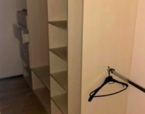Lakás 3 szobák eladó on Floresti