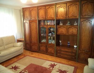 , 82m2 dans Cluj-napoca, zone Marasti