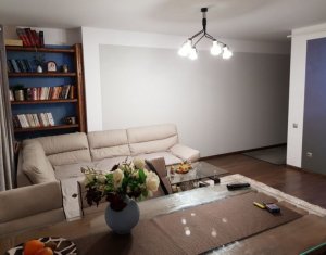 Lakás 3 szobák eladó on Floresti