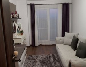 Lakás 3 szobák eladó on Floresti