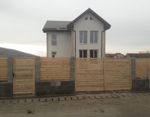Maison 4 chambres à vendre dans Sannicoara