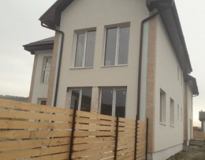 Maison 4 chambres à vendre dans Sannicoara