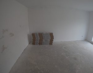 Maison 4 chambres à vendre dans Sannicoara