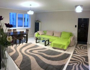 , 64m2 dans Floresti
