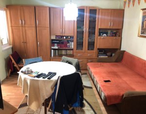 Maison 3 chambres à vendre dans Floresti