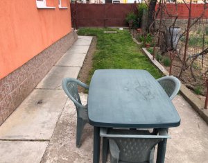 Maison 3 chambres à vendre dans Floresti