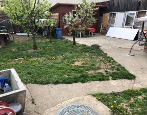 Maison 3 chambres à vendre dans Floresti