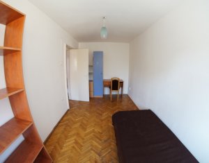 Appartement 4 chambres à louer dans Cluj-napoca, zone Manastur