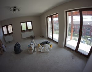 Maison 4 chambres à vendre dans Cluj-napoca, zone Buna Ziua