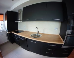 Appartement 3 chambres à louer dans Cluj-napoca, zone Sopor