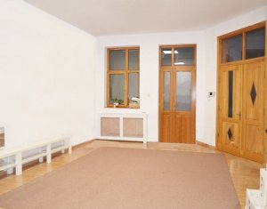 , 440m2 on Cluj-napoca, Zóna Buna Ziua