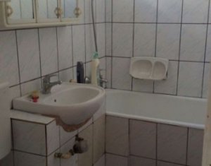Appartement 3 chambres à louer dans Cluj-napoca, zone Manastur