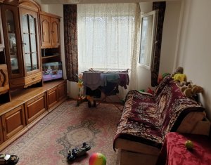 Appartement 3 chambres à louer dans Cluj-napoca, zone Manastur
