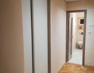 Appartement 3 chambres à louer dans Cluj-napoca, zone Marasti