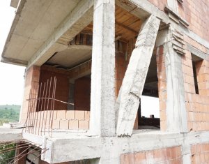 Maison 5 chambres à vendre dans Cluj-napoca, zone Baciu