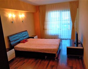 Appartement 3 chambres à louer dans Cluj-napoca, zone Plopilor