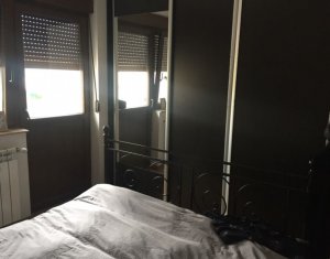 Maison 4 chambres à louer dans Floresti