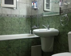 Appartement 3 chambres à vendre dans Cluj-napoca, zone Marasti