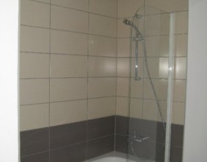 Appartement 3 chambres à louer dans Cluj-napoca, zone Centru