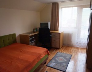 Maison 4 chambres à vendre dans Chinteni