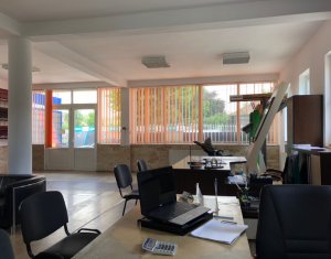 Espace Commercial à louer dans Cluj-napoca, zone Bulgaria