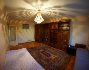 Lakás 4 szobák eladó on Cluj-napoca, Zóna Marasti