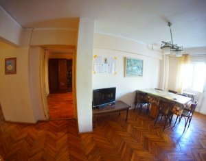 Lakás 4 szobák kiadó on Cluj-napoca, Zóna Marasti