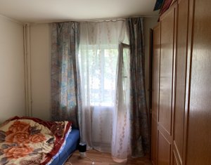 Appartement 3 chambres à vendre dans Cluj-napoca, zone Plopilor