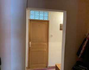 Appartement 3 chambres à vendre dans Cluj-napoca, zone Plopilor