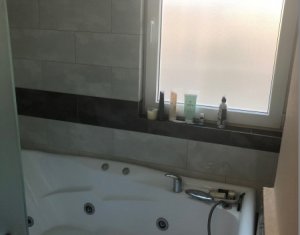 Appartement 3 chambres à louer dans Floresti