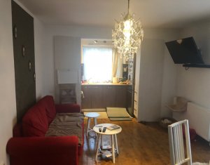 , 74m2 dans Floresti