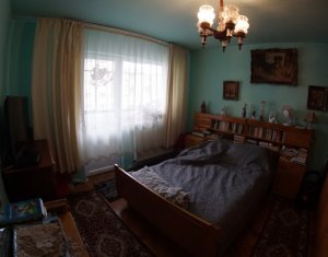 Appartement 3 chambres à vendre dans Cluj-napoca, zone Manastur