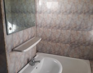 Appartement 4 chambres à vendre dans Cluj-napoca, zone Manastur
