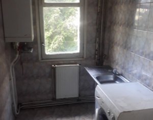 Appartement 4 chambres à vendre dans Cluj-napoca, zone Manastur